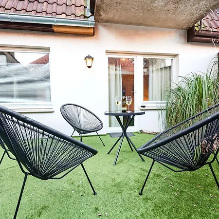 Nobilis - Marktplatz - 7 Pers - Netflix - Ps4 * Lingen