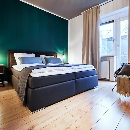 Nobilis - 7 Pers - Marktplatz - Netflix - Ps4 * Lingen